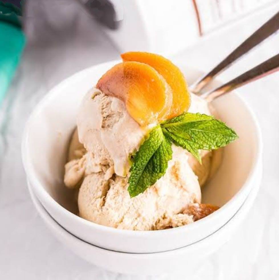 Chikkoo Gelato